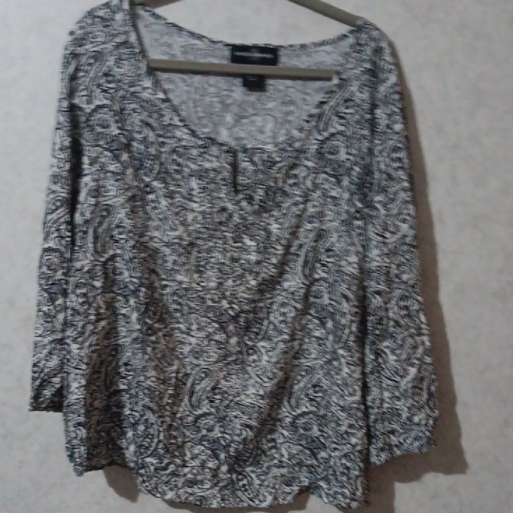 Black and White Abstract Print Relaxed Blouse